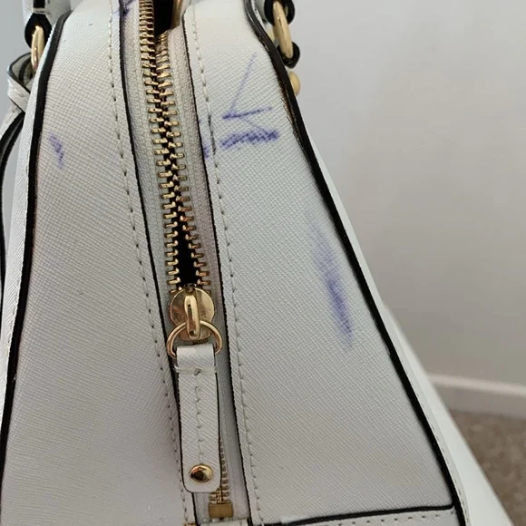 Michael Kors White Handbag - Picture 7 of 15